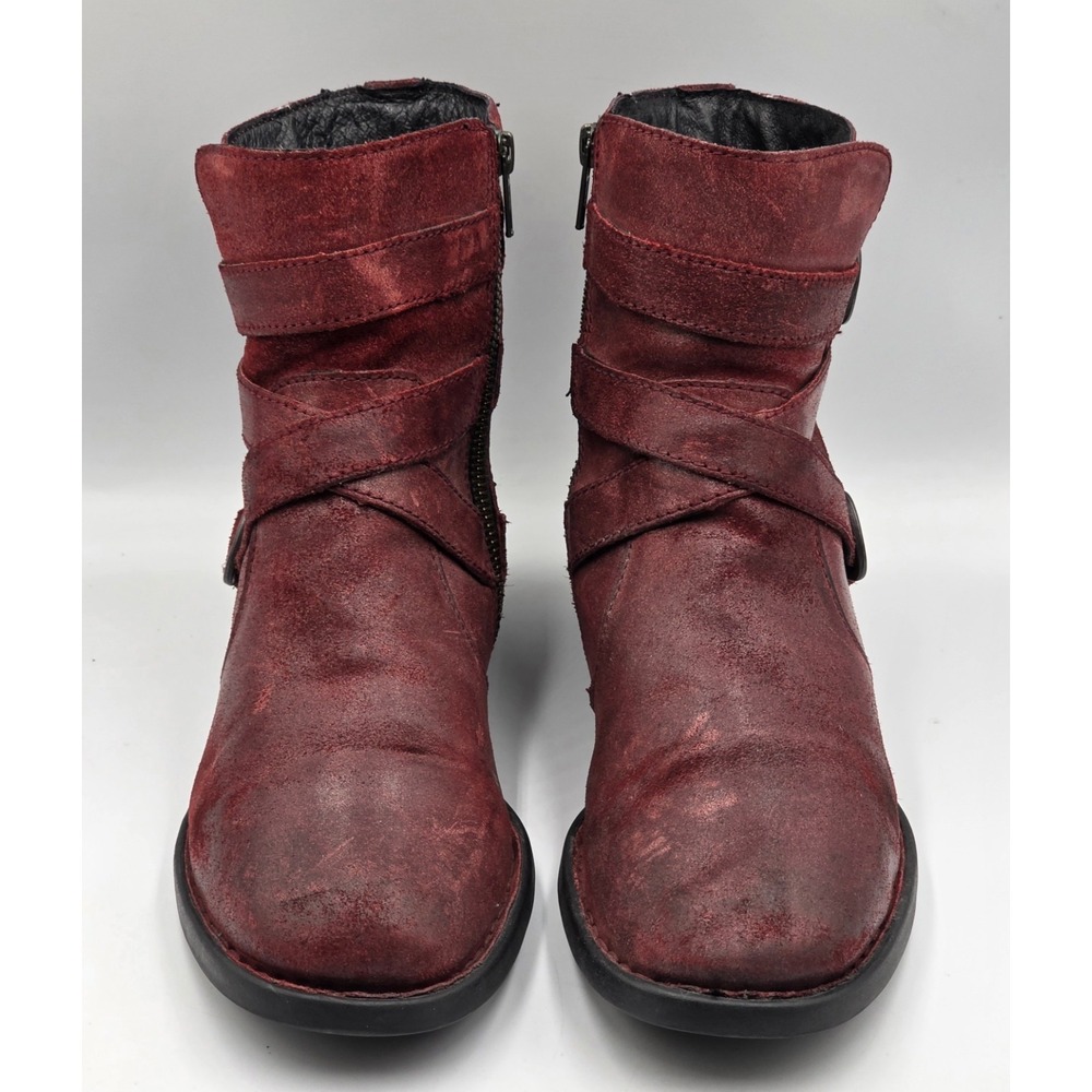Born McMillan Womens 8M Red Distressed Leather Moto Ankle Boots Buckle - Picture 3 of 12